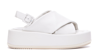 Paloma Barceló Flat Sandals Paloma Barcelò Woman Color White In White