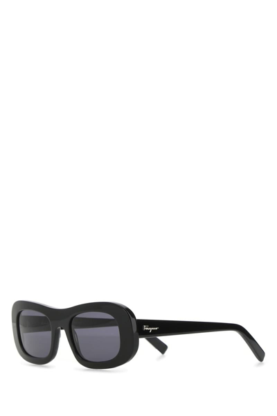 Ferragamo Salvatore  Eyewear Rectangular Frame Sunglasses In 001