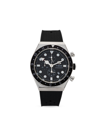 Timex Q  Three Time Zone Chronograph 40毫米腕表 In Schwarz