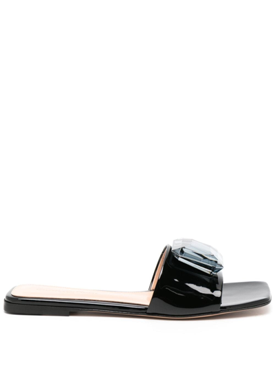 Gianvito Rossi Jaipur Leather Flat Sandals In Black