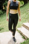 Ar-33 7/8 Mid Rise Legging In Black Mamba In Black