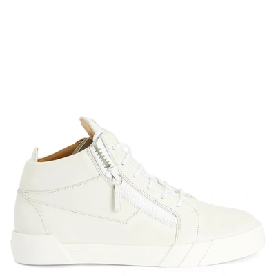 Giuseppe Zanotti The Shark 5.0 Mid Hi-top Sneakers In White