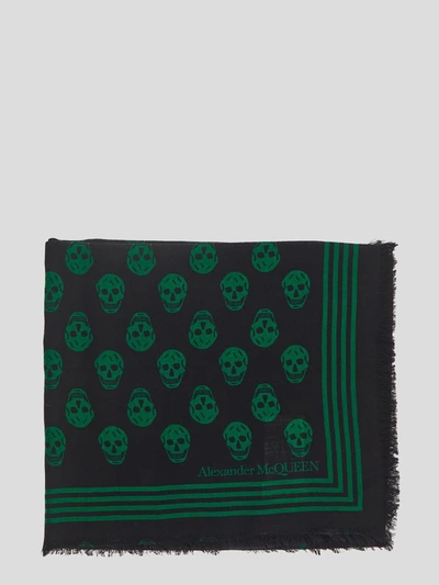 Alexander Mcqueen Skull Printed Scarf In Multicolor