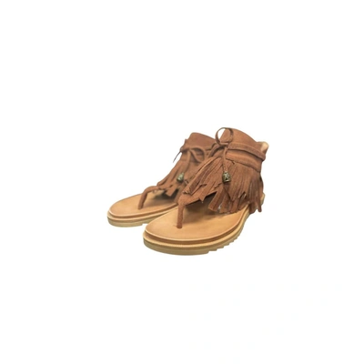 Very G Women's I See You Thong Sandal In Camel In Brown