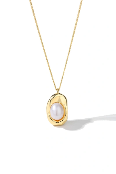 Classicharms Gold Molten Pendant Pearl Necklace