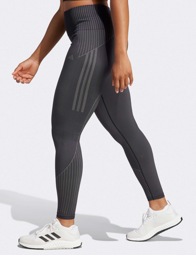 Adidas Originals Adidas Seamless Branded 7/8 Leggings In Black