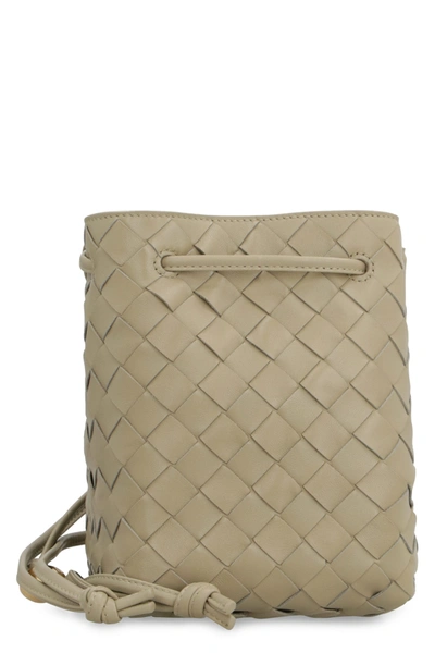 Bottega Veneta Small Intrecciato Bucket Bag In Green