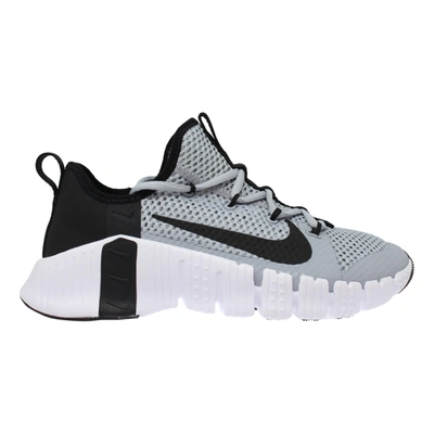 Nike Free Metcon 4 Low-top Sneakers In White