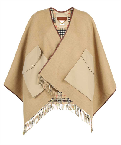 Burberry Poncho In Beige