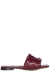Bottega Veneta Padded Flat Sandal Nappa Matelasse In Cherry