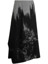 Y'S ABSTRACT-PATTERN DRAPED SKIRT