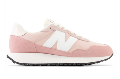 Pre-owned New Balance 237 Pink