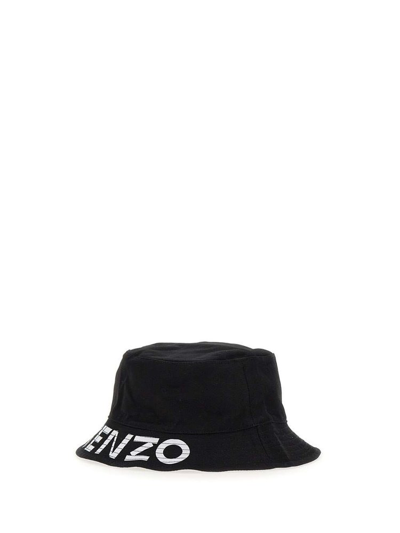 Kenzo Logo Patch Reversible Bucket Hat In Black