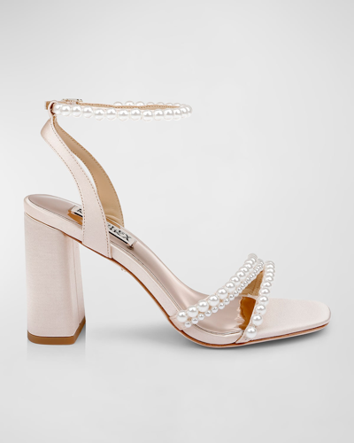 Badgley Mischka Feisty Ankle Strap Sandal In Soft Blush