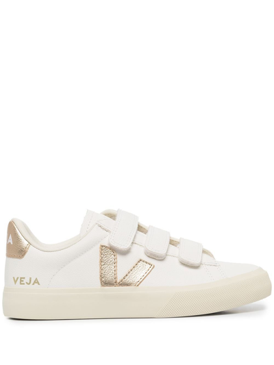 Veja Recife Chromefree Leather Trainer In White