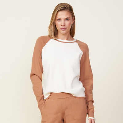 Monrow Supersoft Sweater Knit Color Block Raglan In Ivory/hazelnut