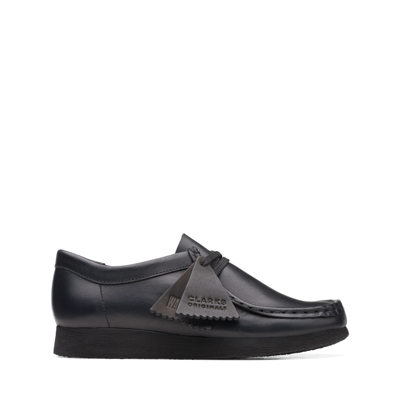 Clarks Wallabee Shoes In Black