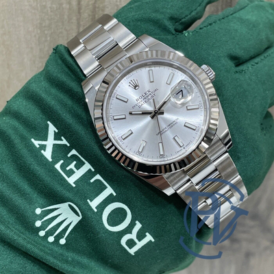 Pre-owned Rolex ?  Datejust 41 Silver Index Fluted Bezel Oyster 126334 Complete Unworn ?