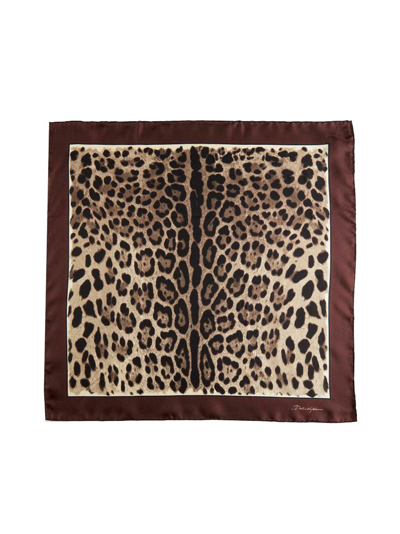 Dolce & Gabbana Seidenschal Mit Leoparden-print In Brown