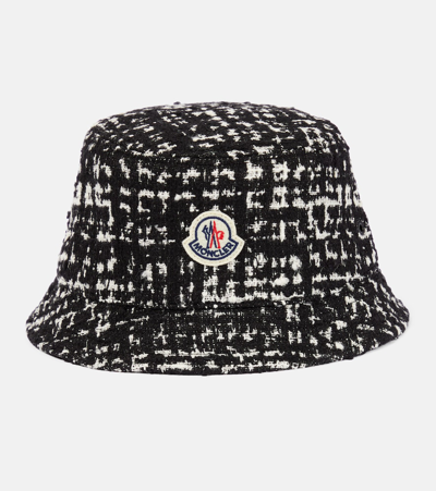 Moncler Logo Tweed Bucket Hat In Multicoloured