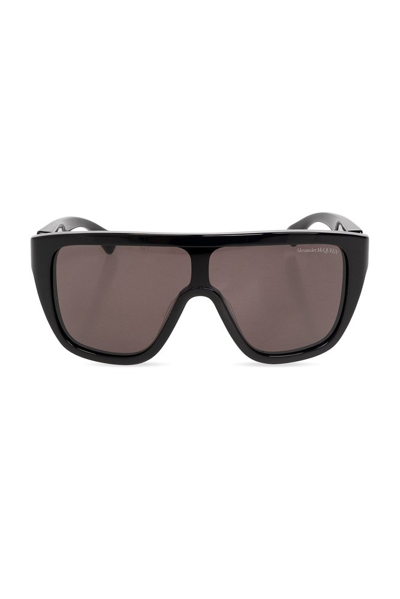 Alexander Mcqueen Eyewear Shield Frame Sunglasses In Black
