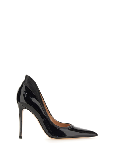 Gianvito Rossi Tuxedo Pumps In Black_black