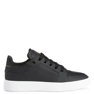 Giuseppe Zanotti Perforated-detail Low-top Sneakers In Black