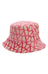 Valentino Garavani Canvas-jacquard Bucket Hat In Beige/red