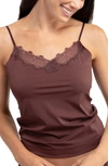 UWILA WARRIOR HAPPY SEAMLESS LACE TRIM CAMISOLE