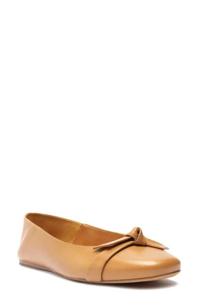 Alexandre Birman Clarita Bow Convertible Flat In Tan