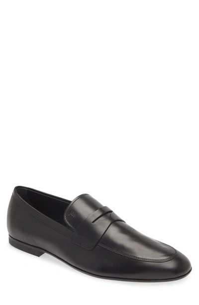 Tod's Apron Toe Loafer In Nero