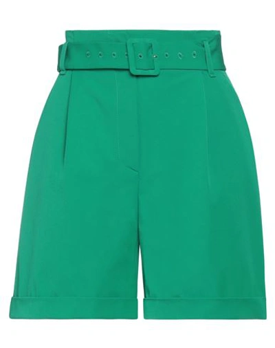 Simona Corsellini Woman Shorts & Bermuda Shorts Green Size 4 Polyester, Viscose, Elastane