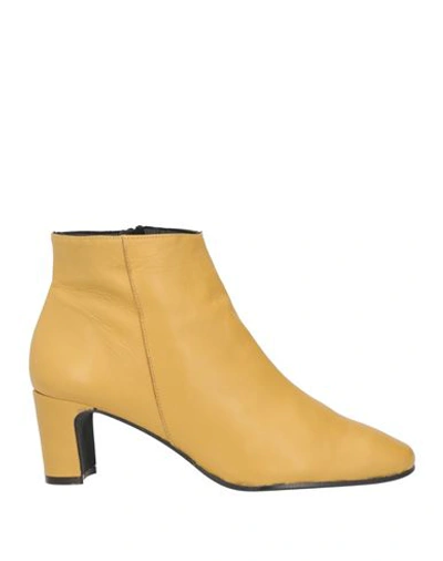 Daniele Ancarani Woman Ankle Boots Mustard Size 9 Soft Leather In Yellow