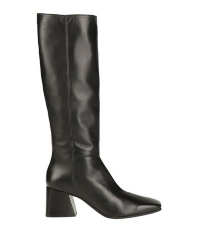 Pomme D'or Woman Boot Black Size 8 Soft Leather