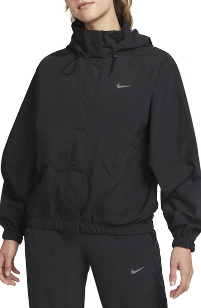 Nike Women's Storm-fit Swift Running Jacket In Black