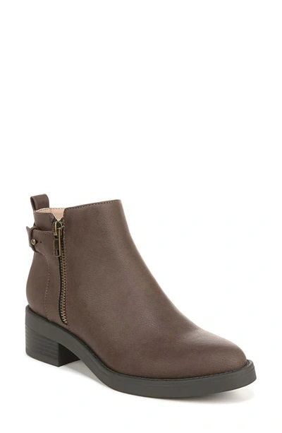 Lifestride Bonus Bootie In Chestnut Tumbled Faux Leather