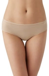 B.TEMPT'D BY WACOAL FUTURE FOUNDATION HIPSTER PANTIES