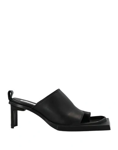 Miista Woman Toe Strap Sandals Black Size 10.5 Soft Leather