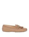 Tod's City Gommino Driving Shoes In Leather In Beige