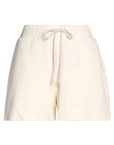 Alessia Santi Woman Shorts & Bermuda Shorts Cream Size 2 Cotton In White