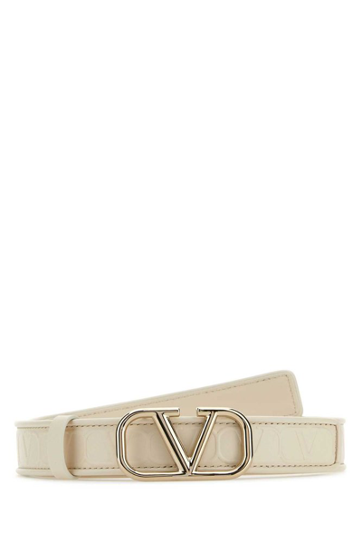 V Logo Signature 20 Reversible Leather Belt in White - Valentino