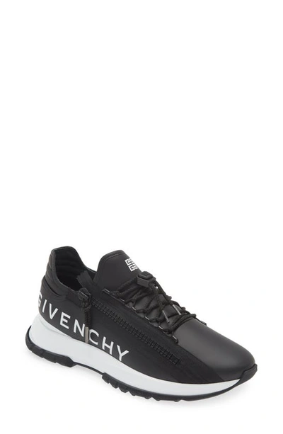 Givenchy Men's Spectre Runner Sneakers In Leather With Zip In Black