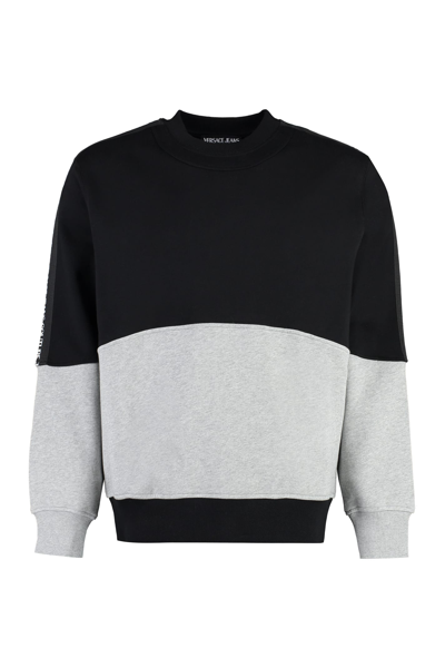Versace Jeans Couture Logo-tape Colour-block Sweatshirt In Black