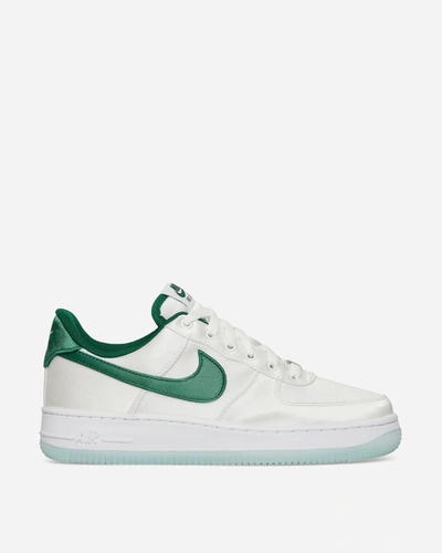 Nike Wmns Air Force 1  07 Sneakers White / Sport Green In Multicolor