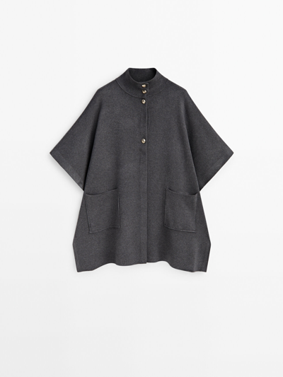 ★Massimo Dutti★ Cutout Short Cape 06754791710-o6.jpg?ts=
