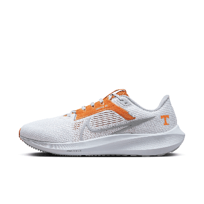 Nike Men's Pegasus 40 (tennessee) Road Running Shoes In White