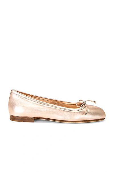 Manolo Blahnik Veralli Metallic Leather Ballet Flats In Copper