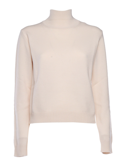 Ballantyne Basic Turtleneck In Beige