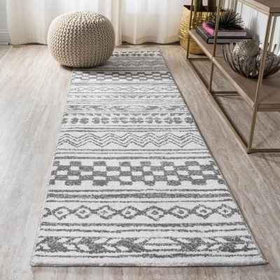 Jonathan Y Imlil Tribal Geometric Stripe Area Rug In Grey