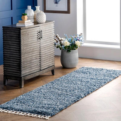 Nuloom Brooke Contemporary Soft Shag Tassel Area Rug